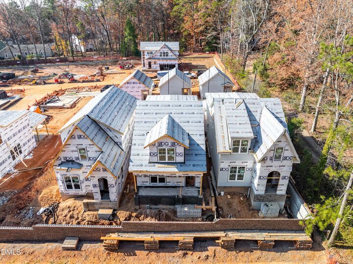 Property Photo: 722 1/2 Powell Drive NC 27606