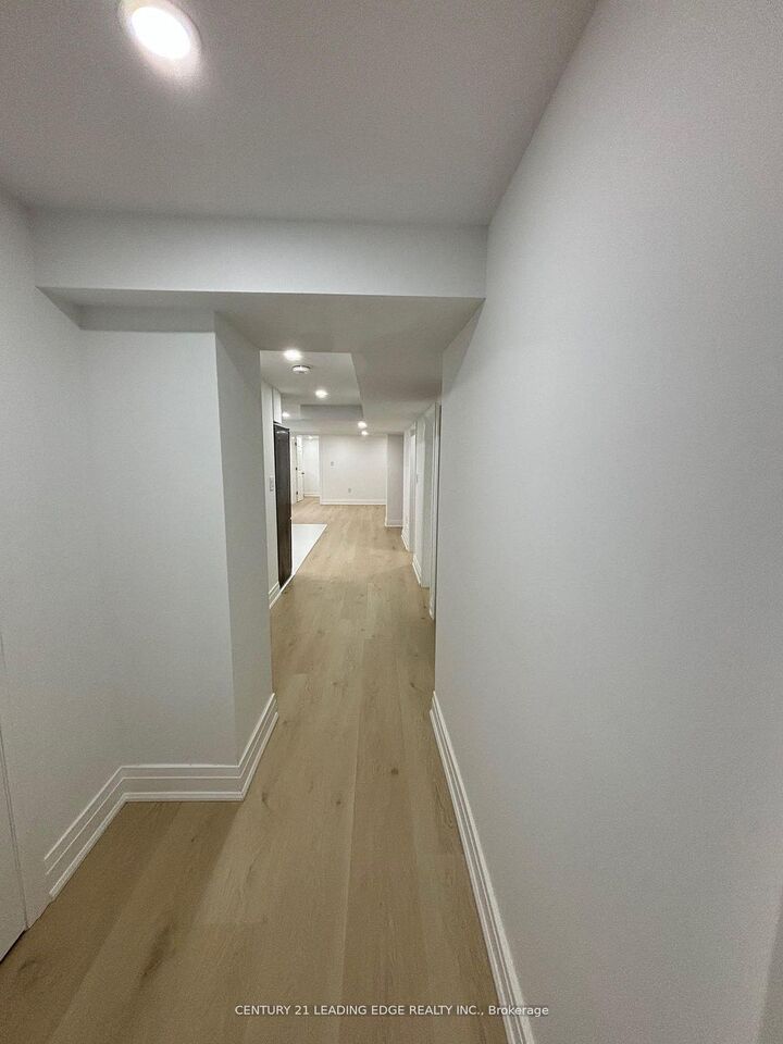 Property Photo:  3 Kennebec Crescent Bsmt  ON M9W 2R6 