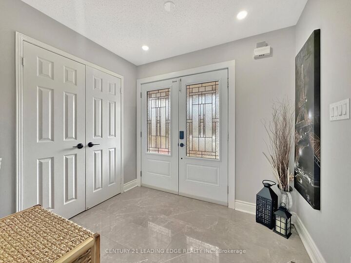 Photo de la propriété: 91 Perryview Drive ON L9L 1T6