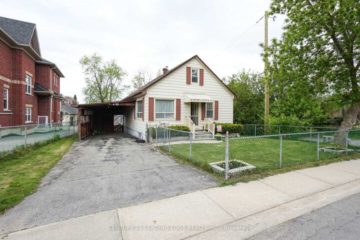 Photo de la propriété:  12 Rouge Street  ON L3P 1K6