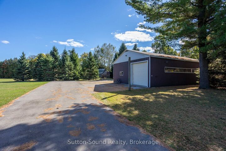 Property Photo: 340010 Stone School Road ON N0H 2T0