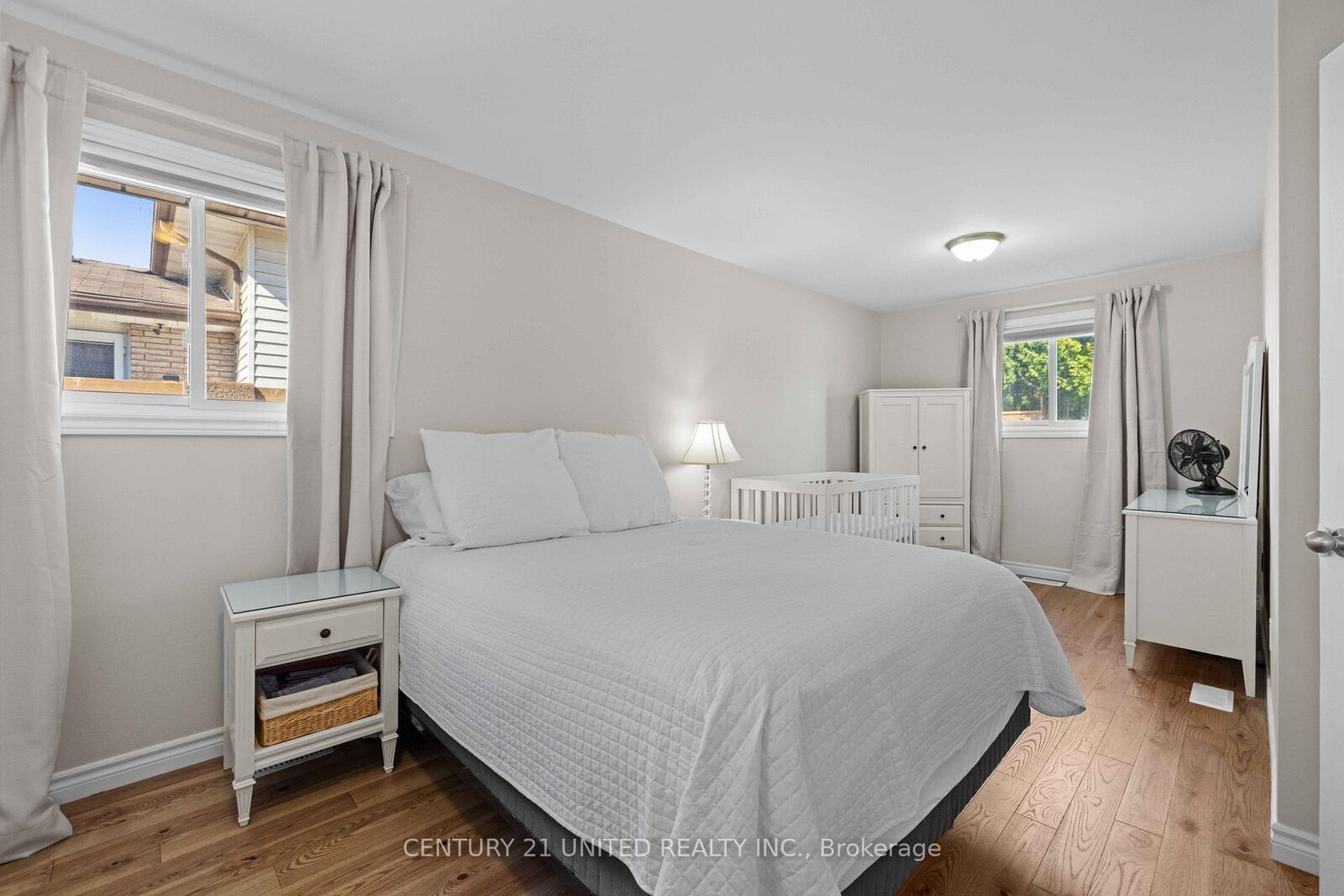 Property Photo: 392 Wellington Street ON K9H 5C2