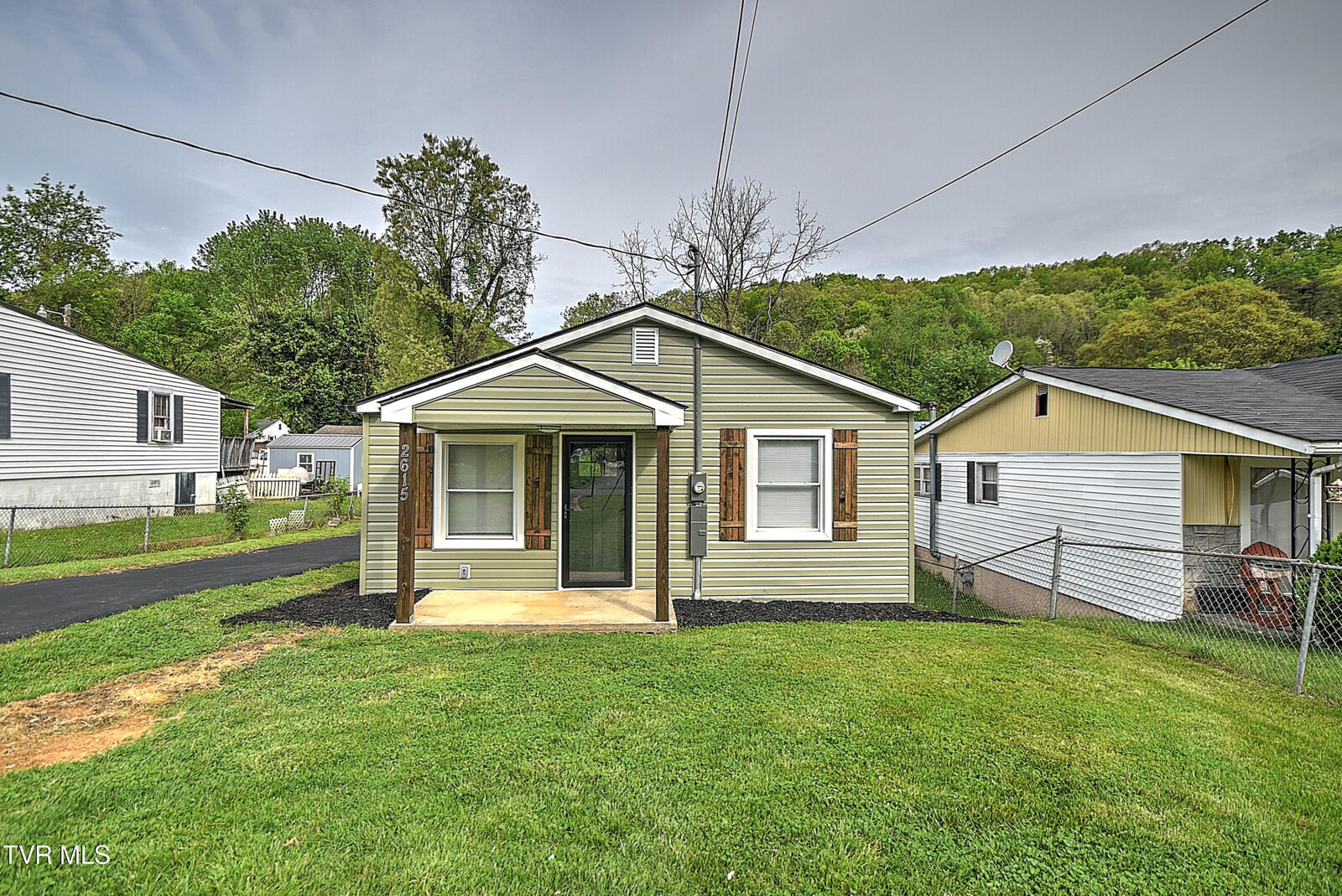 Property Photo: 2615 Louise Street TN 37601