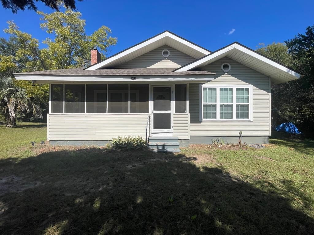 Property Photo:  512 East Lemon Street  GA 31750