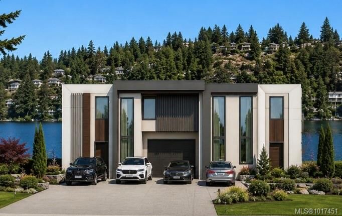 Property Photo: 4176 Wellesley Ave BC V9T 2B8