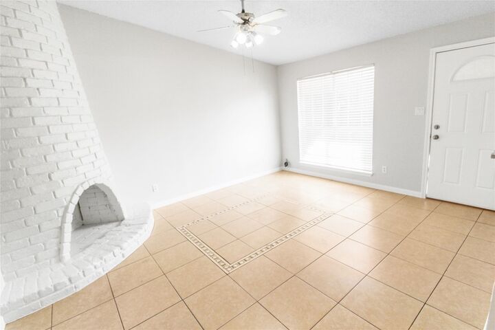 Property Photo: 9906 Randall Drive B TX 78753