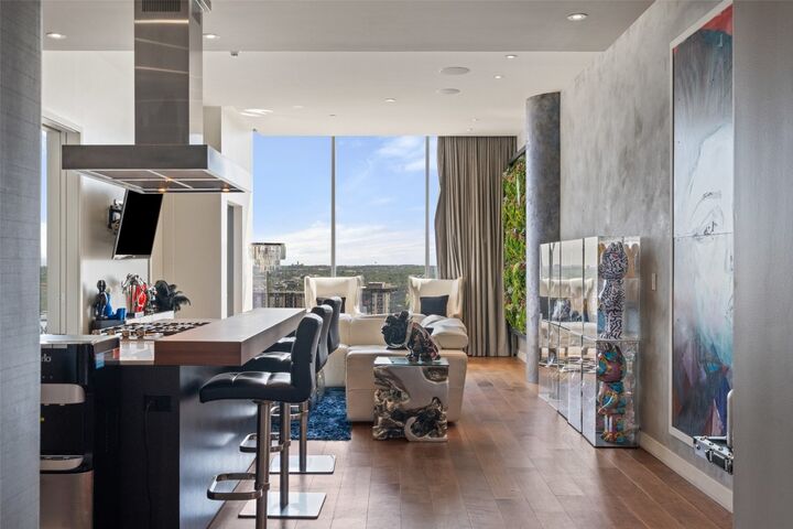 210 Lavaca Street 2203  Austin TX 78701 photo