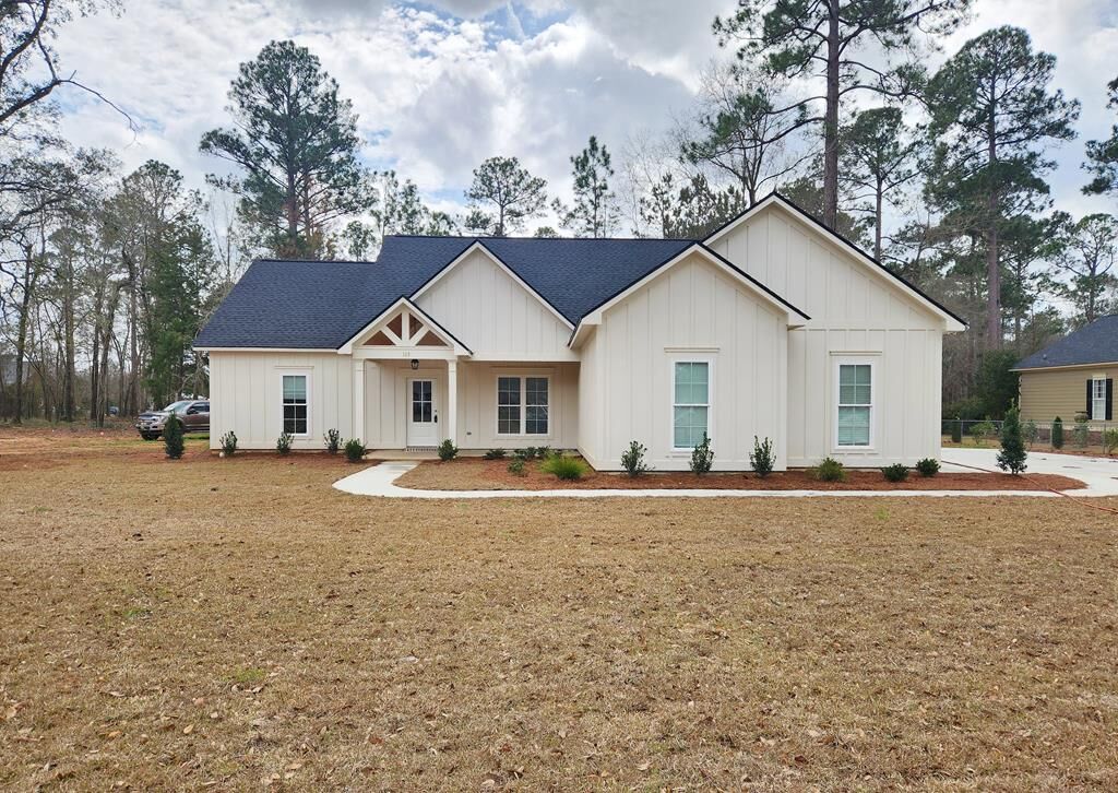 Property Photo:  113 Tybee Ln  GA 31763 