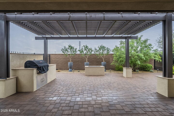 Property Photo:  291 E Las Puertas Lane  AZ 85140 