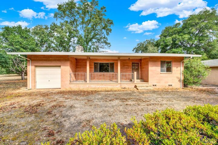 677 Petaluma Avenue  Sonoma CA 95476 photo