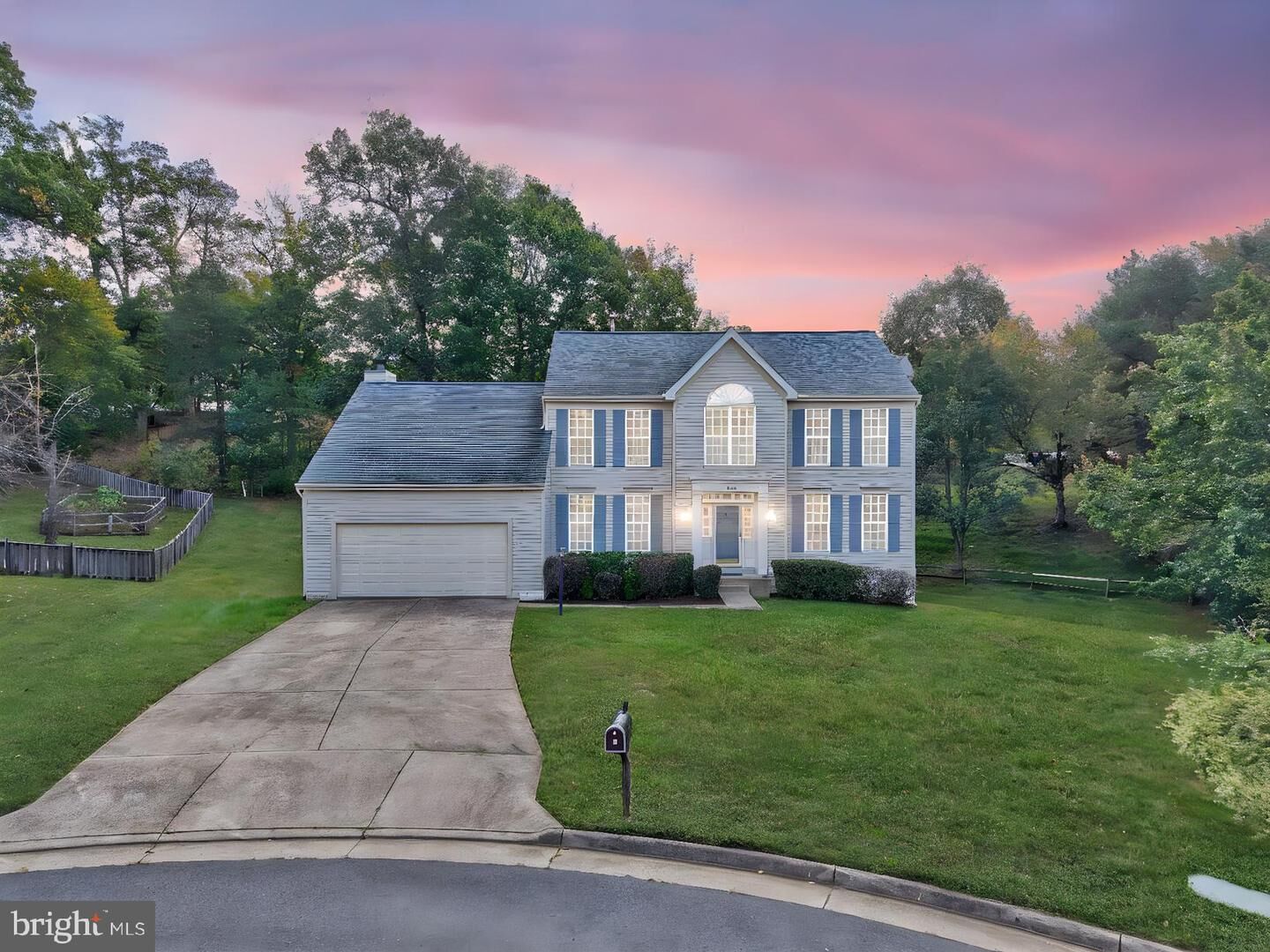 Property Photo: 18865 Crossroads Court VA 22172