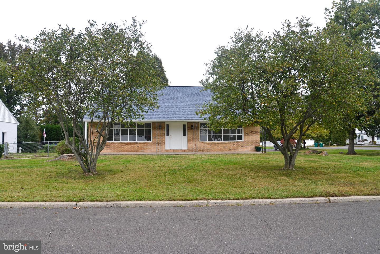 Property Photo: 114 Nursery Avenue PA 19057
