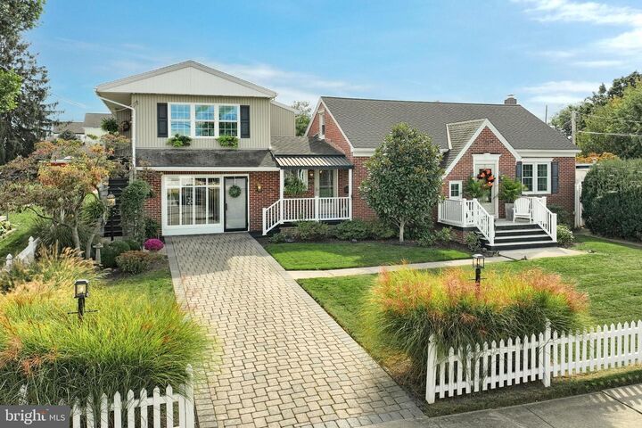 Property Photo: 372 Maple Avenue PA 17331
