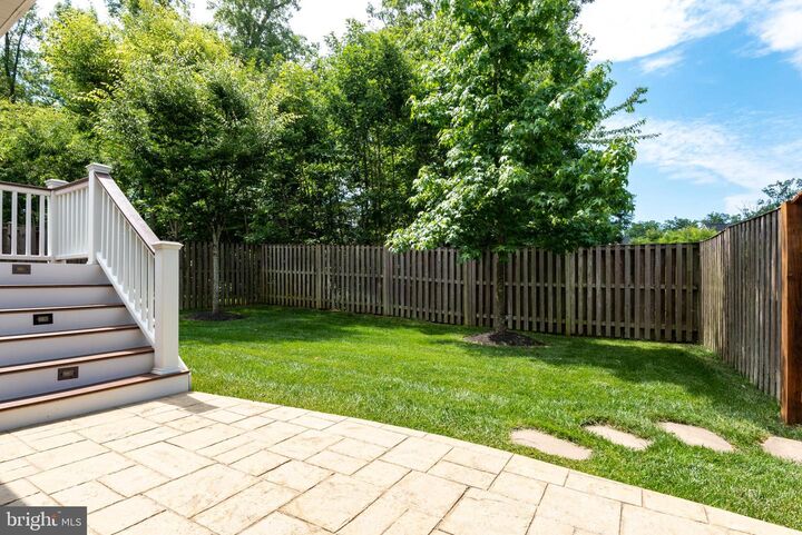 Property Photo: 13724 Hastenbeck Drive VA 20155