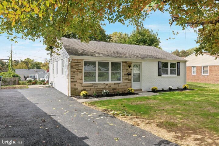 Property Photo: 191 Gunport Road PA 19406