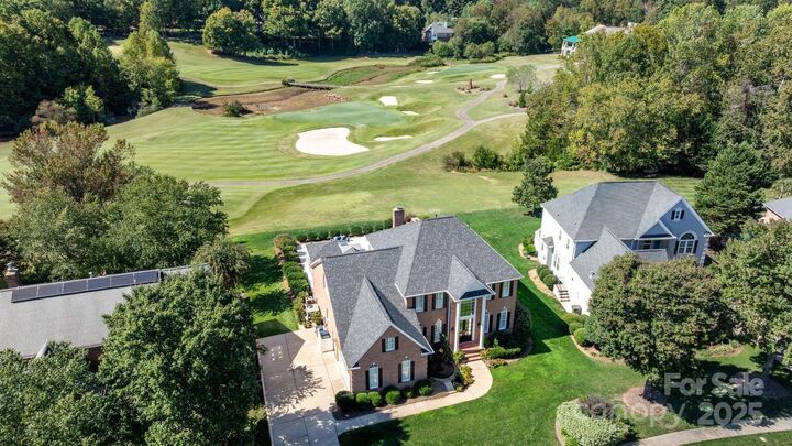 Property Photo:  15705 Northstone Drive  NC 28078