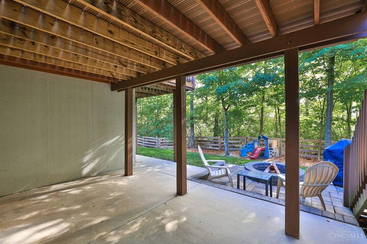 Property Photo: 731 Humock Court OH 45039