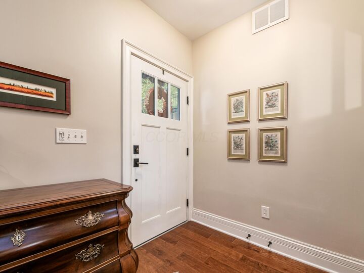 Property Photo:  174 E Gay Street  OH 43215