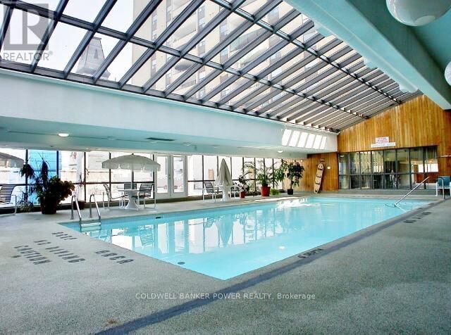 Property Photo: 389 Dundas Street 604 ON N6B 3L5