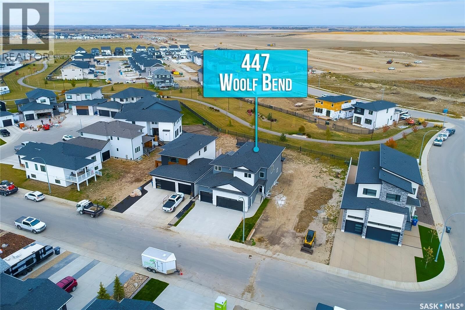 Property Photo: 447 Woolf Bend SK S7W 1E4