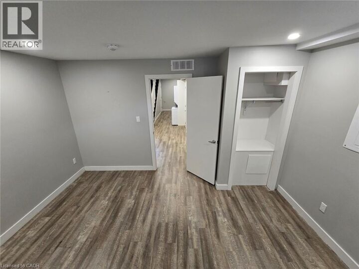 Property Photo: 102 Wellington Street North 1 ON L8R 1N3