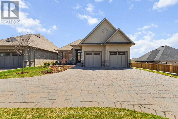 Photo de la propriété: 1710 Ironwood Road 21 ON N6K 0G9