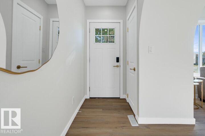 Property Photo:  13436 118 Avenue NW  AB T5L 2L8 