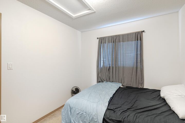 115 Rue Magnan  Beaumont AB T4X 0B6 photo