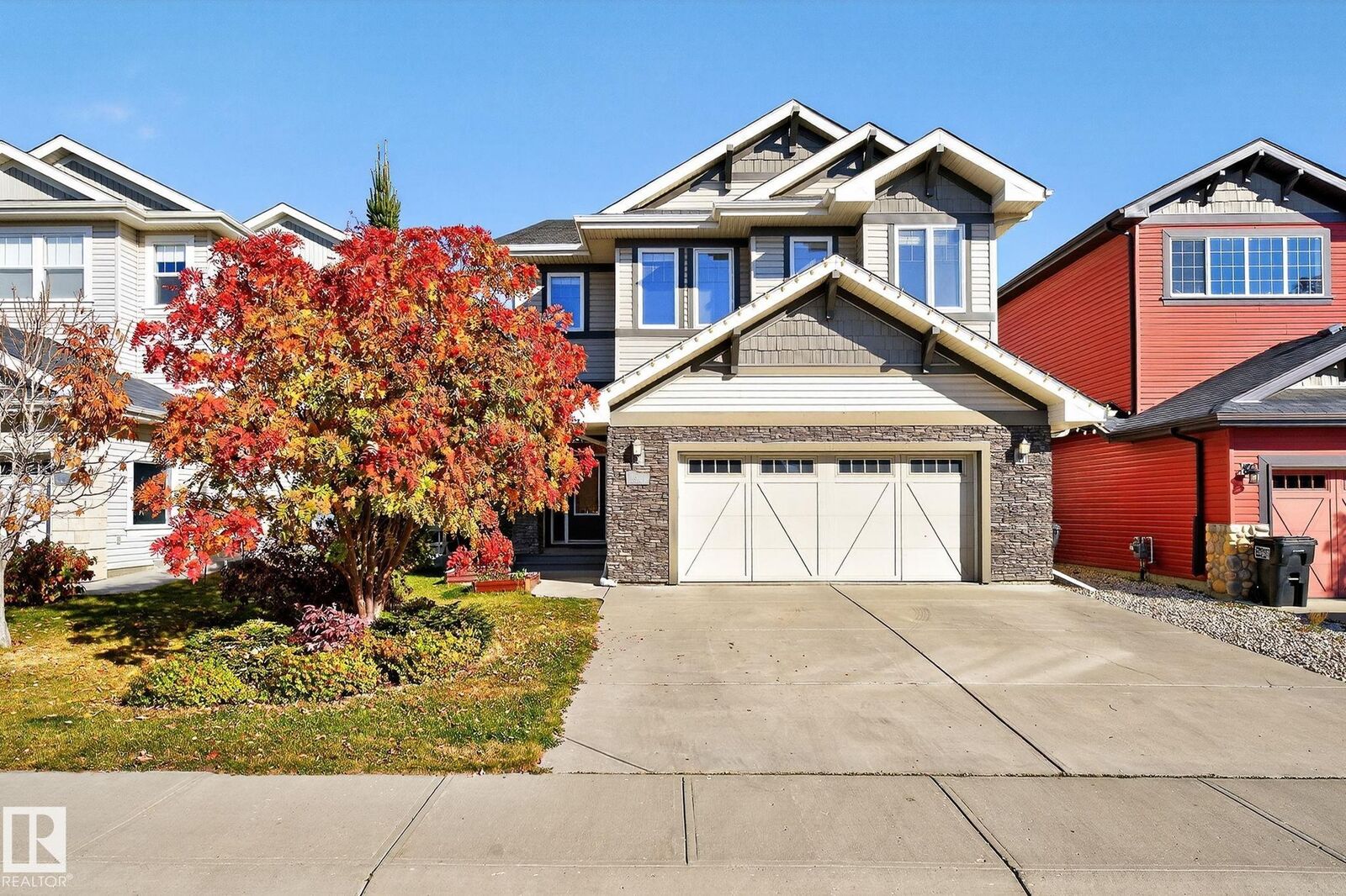 Property Photo: 3841 Gallinger Loop NW AB T5T 4G7