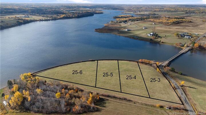 25-3 Chemin Bass River Point Road — photo 1