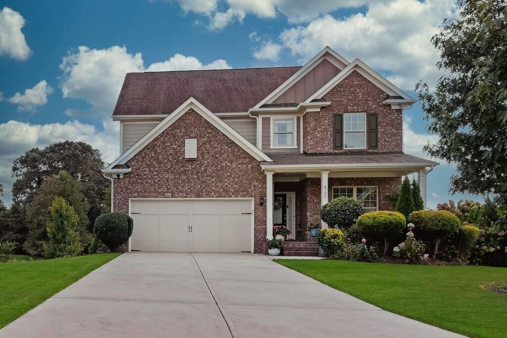 Property Photo: 4735 Shiloh Valley Road GA 30040
