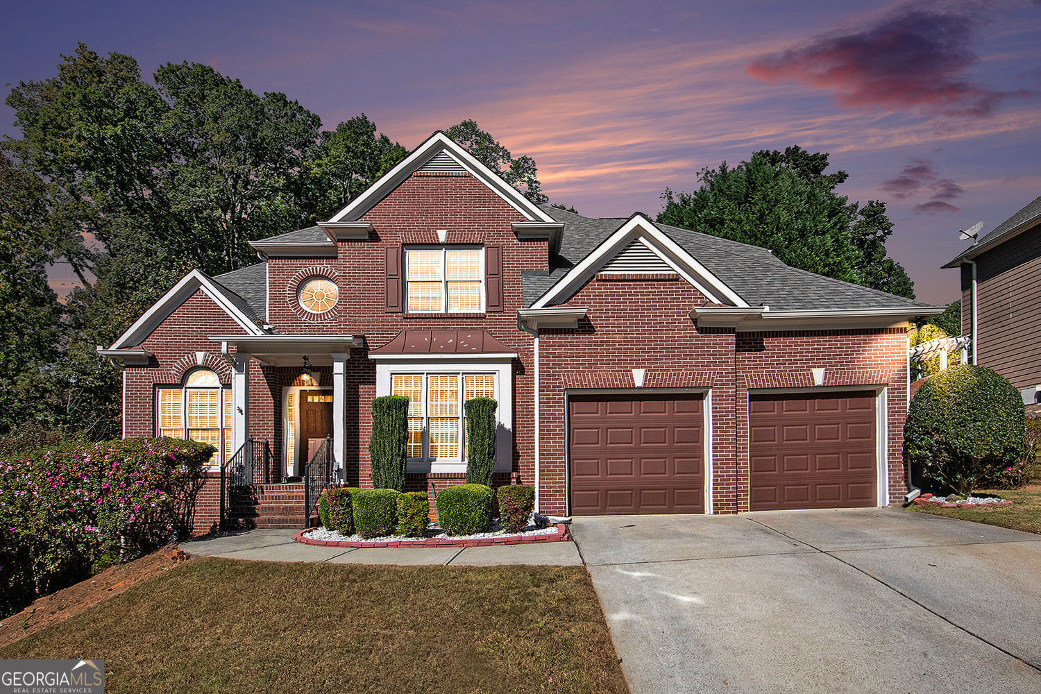 Property Photo: 870 Creekview Bluff Way GA 30518