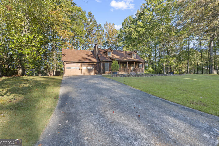 Property Photo:  26 Williamsburg Drive NW  GA 30165