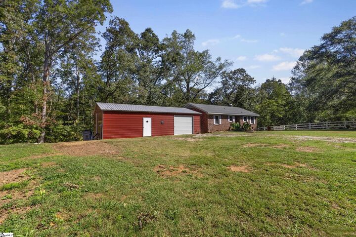 1120 Saluda Lake Road  Greenville SC 29611-2464 photo