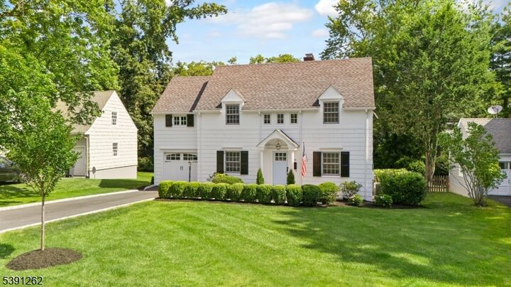 30 Edgewood Rd  Chatham Boro NJ 07928 photo