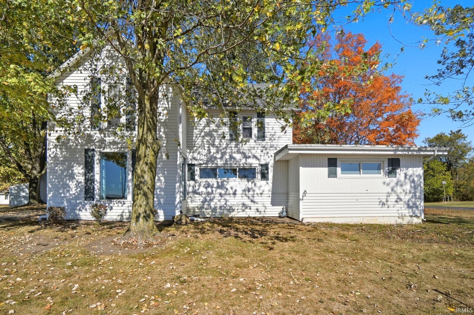 Property Photo: 4404 W SR 14 Highway IN 46787