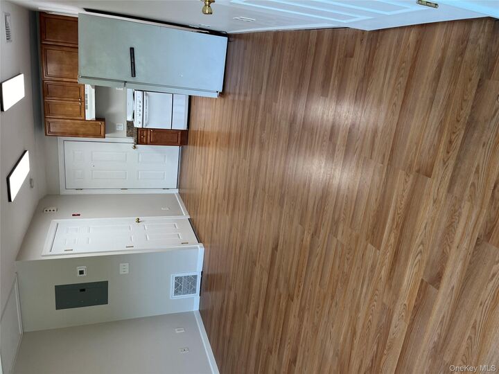 Property Photo: 2064 Main E NY 10567