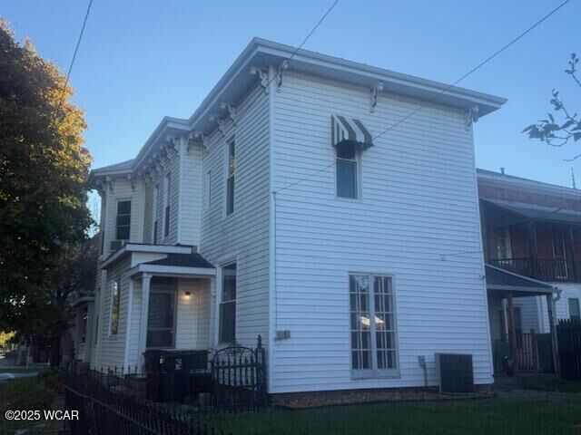 Property Photo:  233 N Main Street  OH 43326 