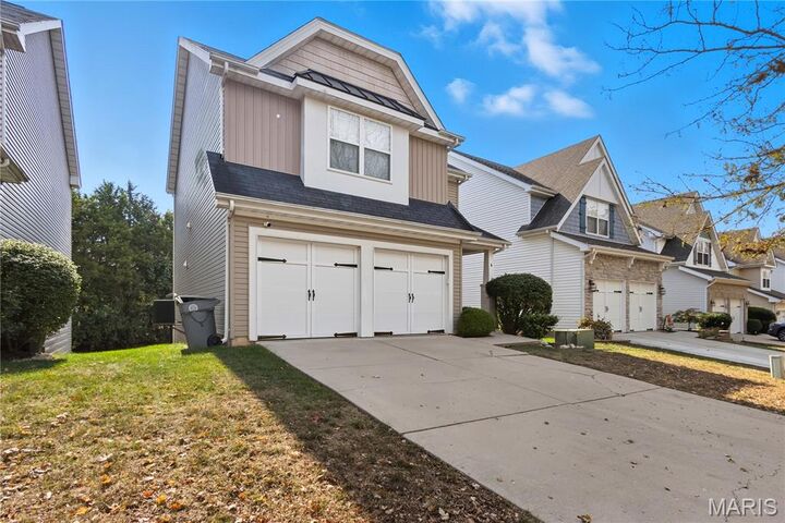 Property Photo: 422 Parkgate Drive MO 63367