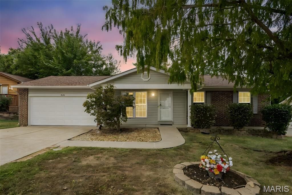 Property Photo: 3823 N Barrington Court MO 63010