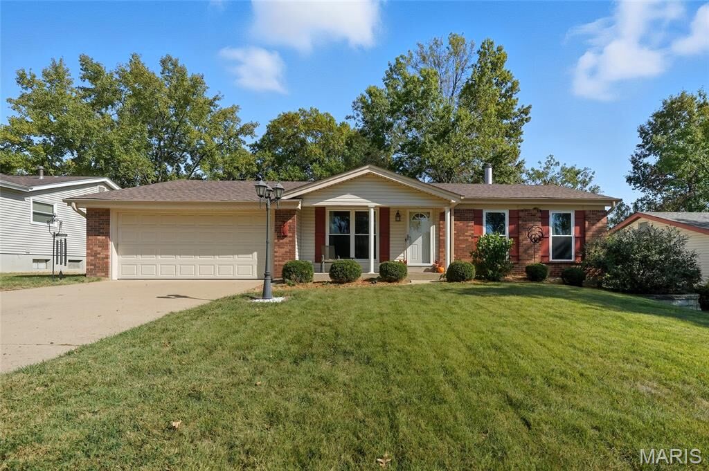 Property Photo: 312 Whitehall Drive MO 63021