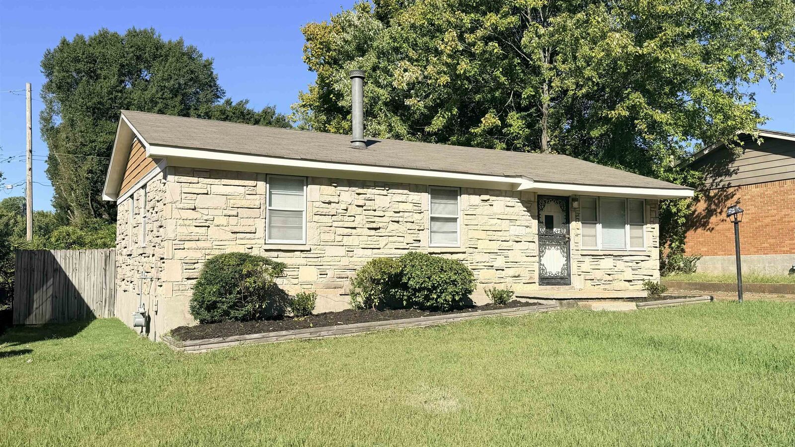 Property Photo: 3561 Pueblo Ave TN 38127