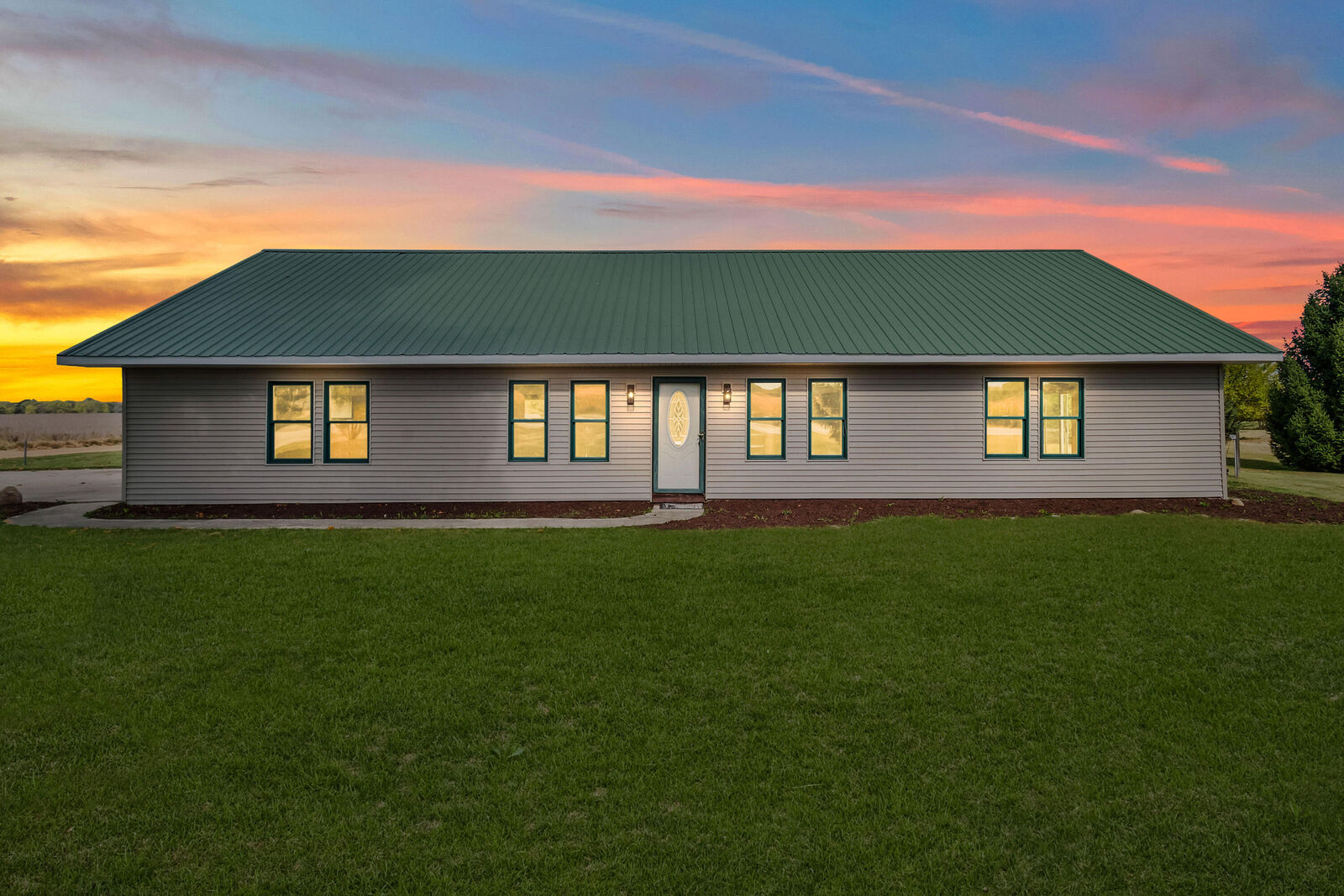 Property Photo: 10149 Dennings Road MI 49250