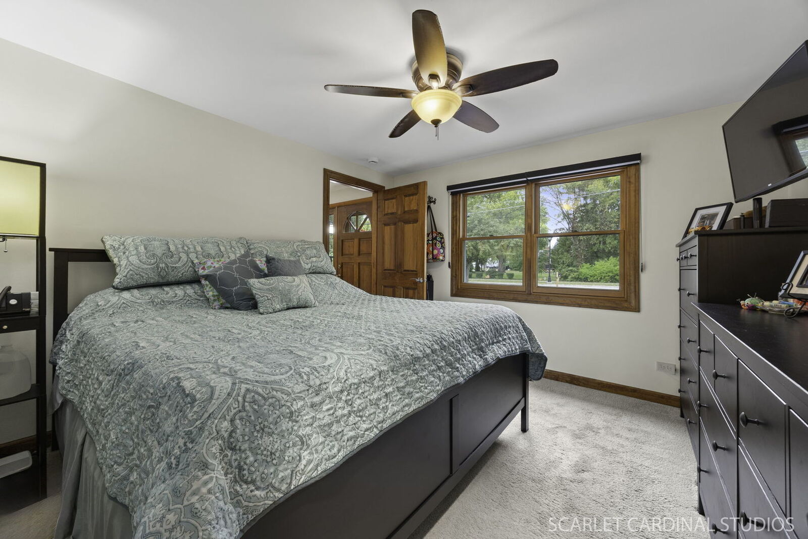 Property Photo: 28W569 Warrenville Road IL 60555
