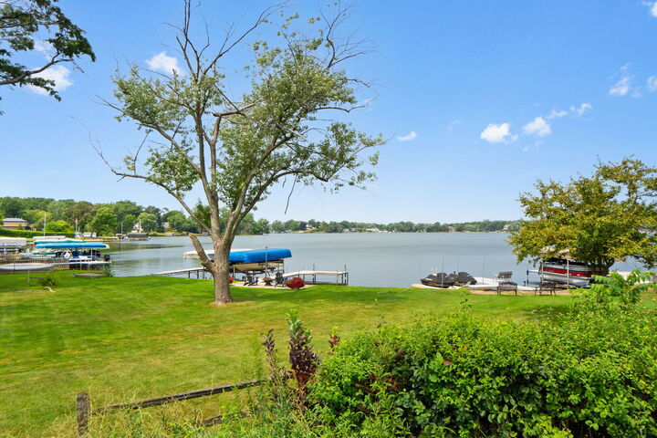 Property Photo: 34906 N Augustana Avenue IL 60041