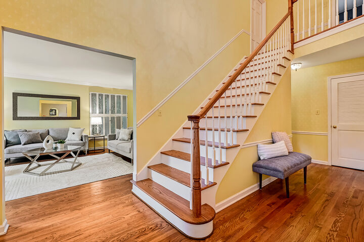 Property Photo: 118 N Grant Street IL 60521