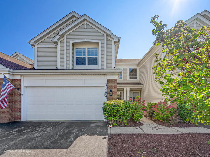 Property Photo:  31104 Carpenter Court  IL 60555
