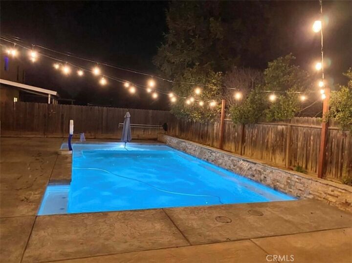 612 W Packwood  Visalia CA 93277 photo