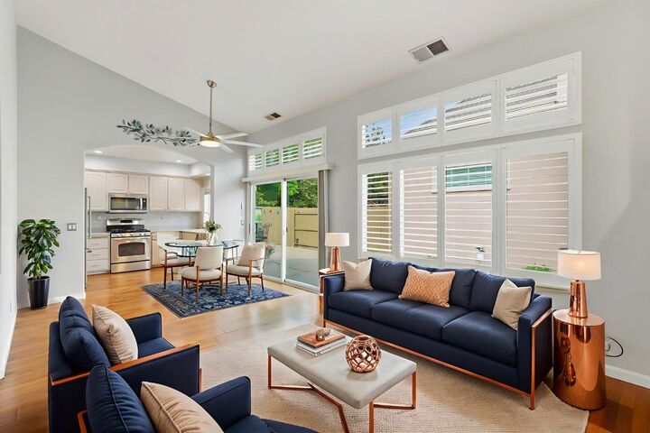 Property Photo:  28 Genoa Court  CA 95831 