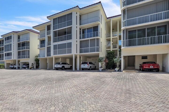 Property Photo:  848 Collier Court 304  FL 34145 